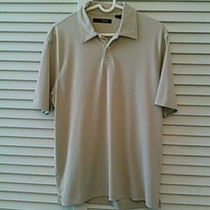 Short sleeve pull over